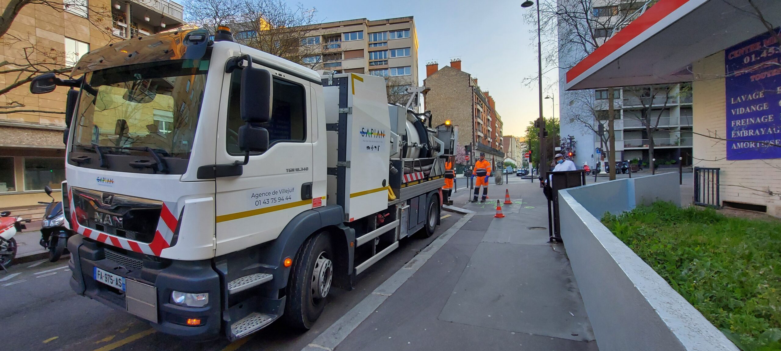 profitez d'un service de d&eacute;bouchage rapide et efficace pour vos canalisations. intervention express, tarifs comp&eacute;titifs et satisfaction garantie. contactez-nous d&egrave;s maintenant !