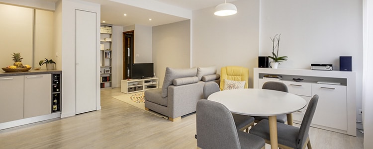 obtenez rapidement un devis personnalis&eacute; pour la r&eacute;novation de votre appartement. comparez les prix, d&eacute;couvrez les &eacute;tapes cl&eacute;s et trouvez des professionnels qualifi&eacute;s pour votre projet.