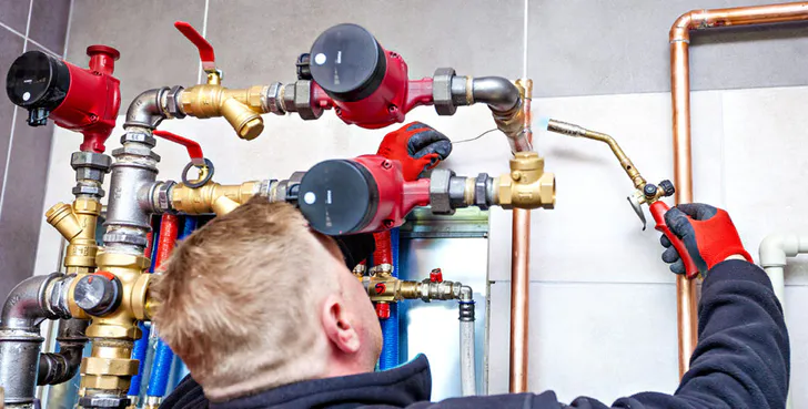 besoin d&rsquo;un plombier &agrave; vanves ? intervention rapide pour tous vos travaux de plomberie : d&eacute;pannage, installation, r&eacute;paration et entretien. service professionnel et devis gratuit.