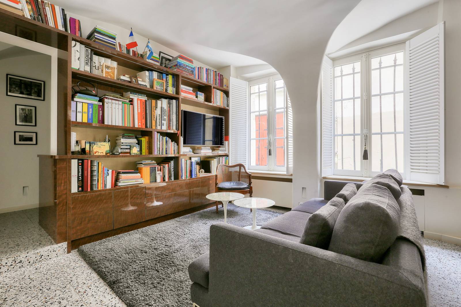 d&eacute;couvrez nos services de r&eacute;novation moderne &agrave; vanves : transformation compl&egrave;te d'appartements et maisons, mat&eacute;riaux de qualit&eacute;, designs contemporains et accompagnement personnalis&eacute; pour donner un nouveau souffle &agrave; votre int&eacute;rieur.