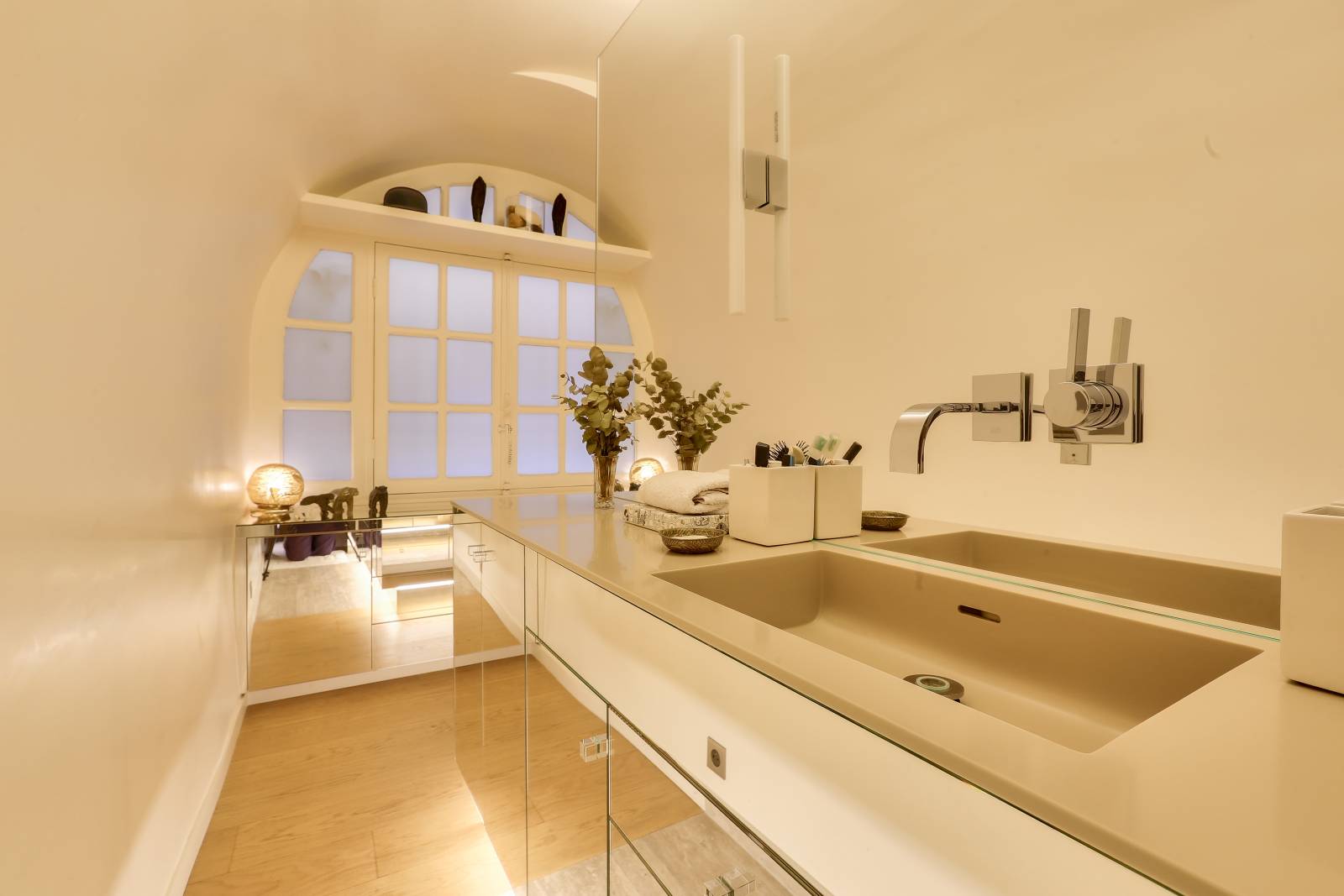 confiez vos travaux de r&eacute;novation &agrave; vanves &agrave; des experts qualifi&eacute;s. transformez votre logement ou local professionnel avec des services sur-mesure : isolation, peinture, am&eacute;nagement d'int&eacute;rieur, et plus. obtenez un devis gratuit rapidement !