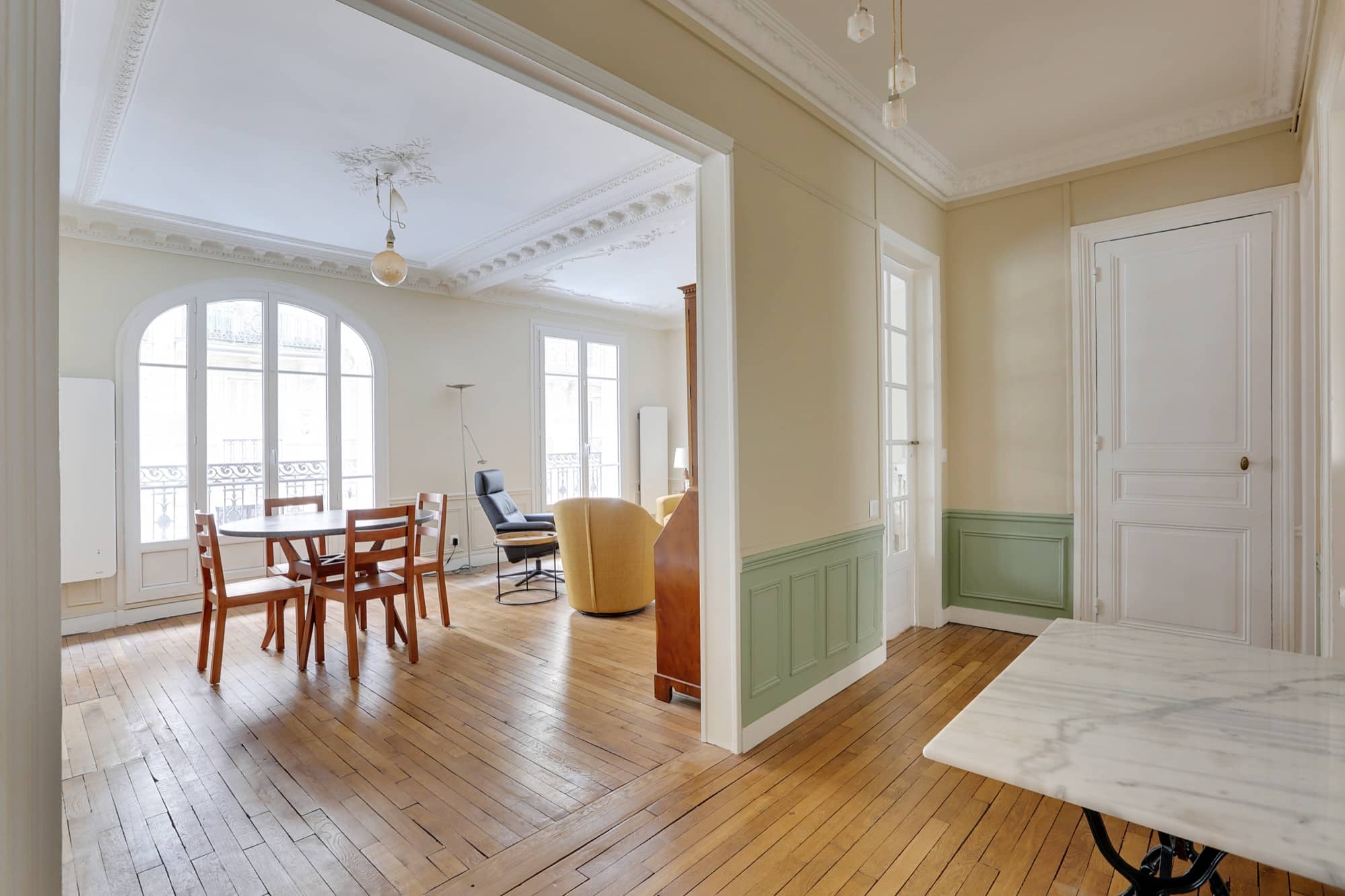 d&eacute;couvrez nos solutions efficaces et sur mesure pour r&eacute;nover votre appartement &agrave; paris, alliant qualit&eacute;, modernit&eacute; et respect du budget.